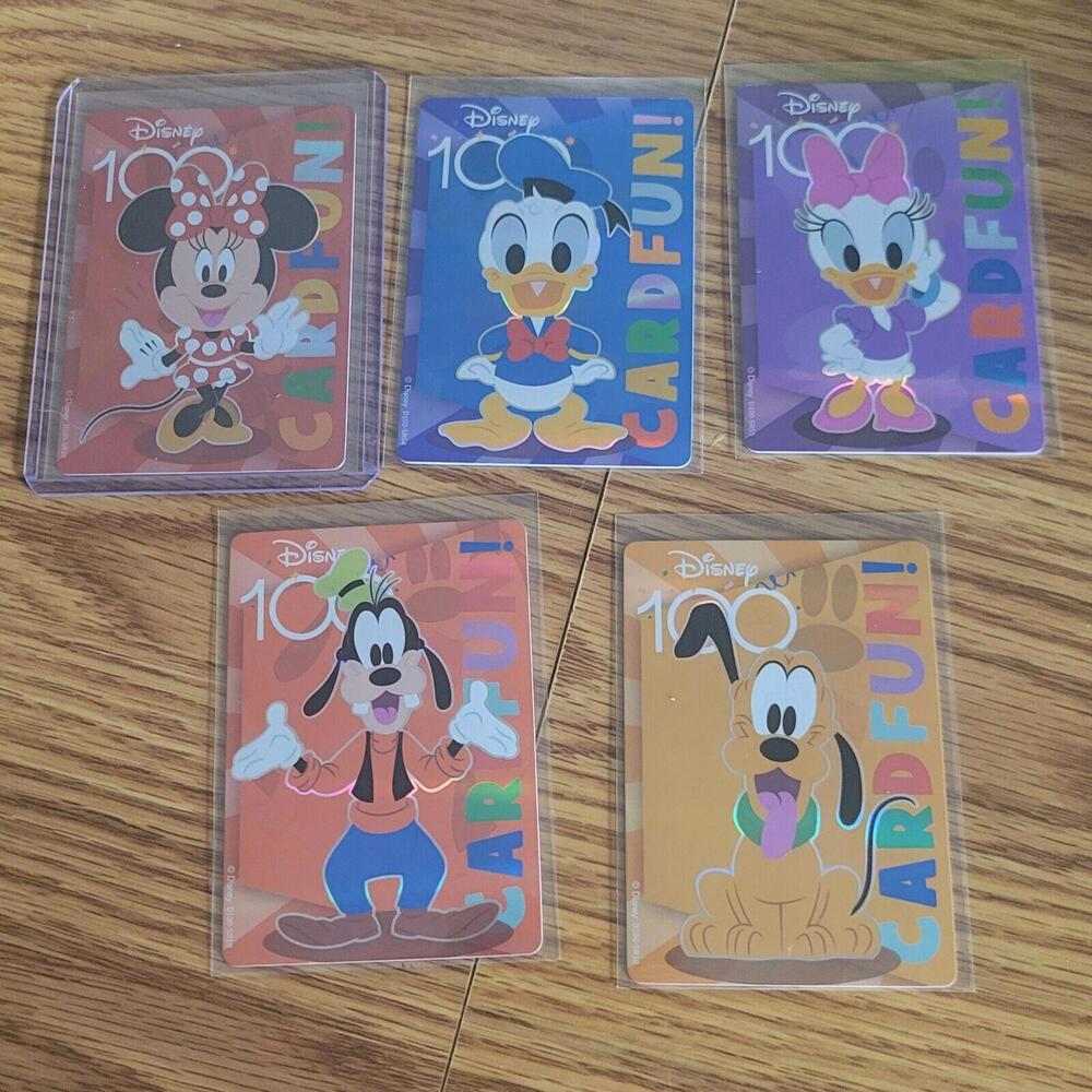 2023 Card Fun! Disney 100  Mickey's Friends